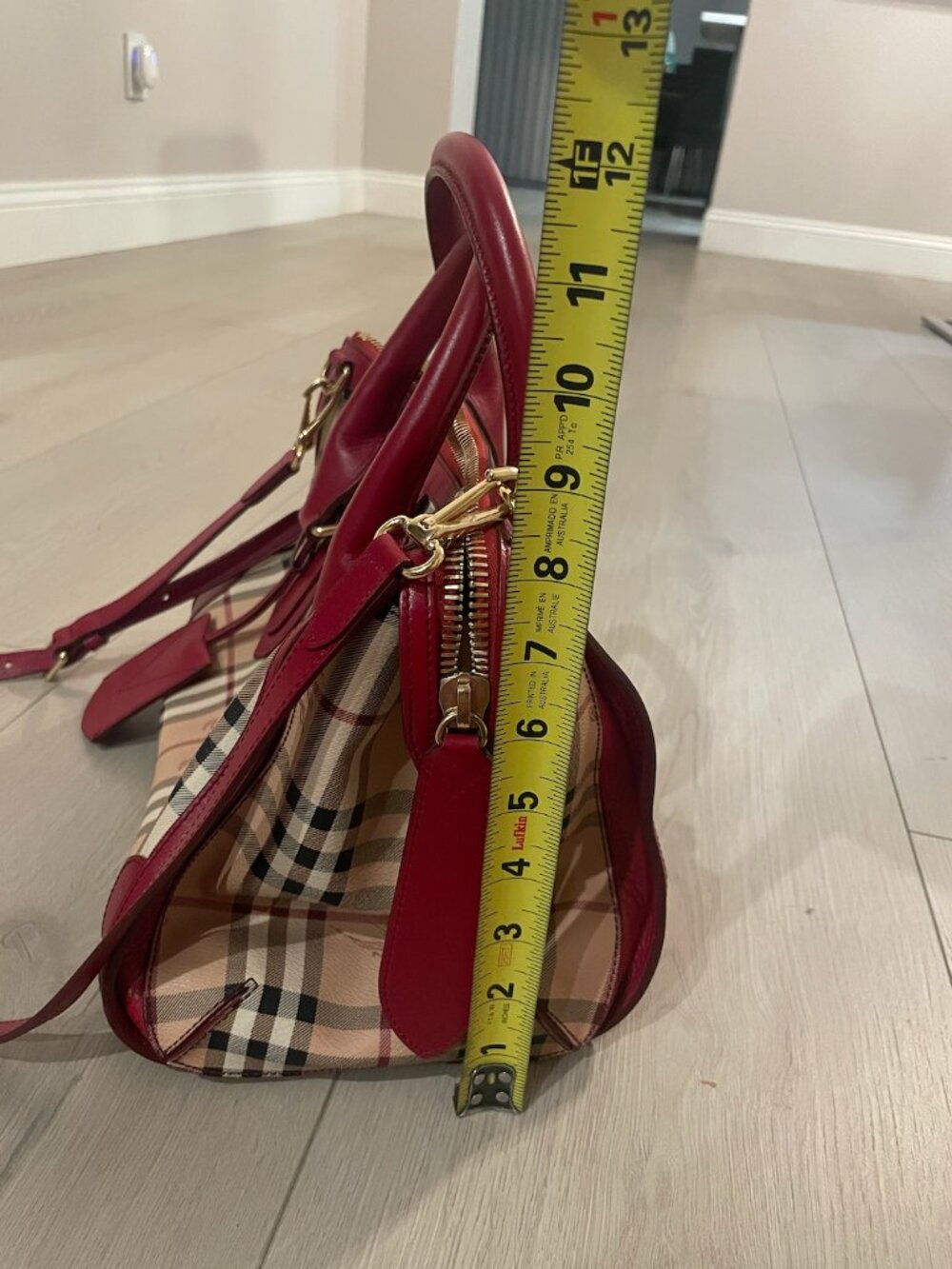 Burberry Bag - Picture 3 of 6